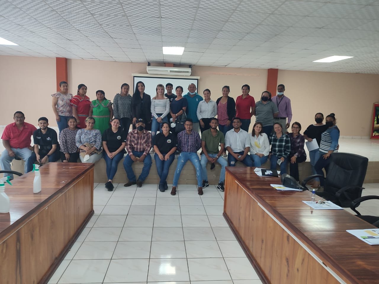 Taller de Fortalecimiento Miembros del Circuito del Café – Renacimiento