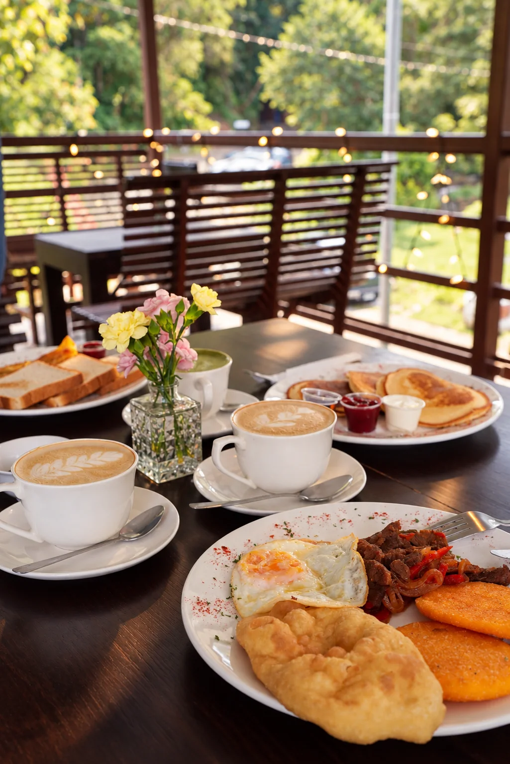 Mamá Chila Café